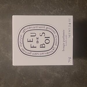 NWT DIPTYQUE FEU DE BOIS CANDLE 2.4OZ